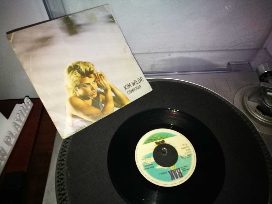 Kim Wild - Cambodia SINGLE