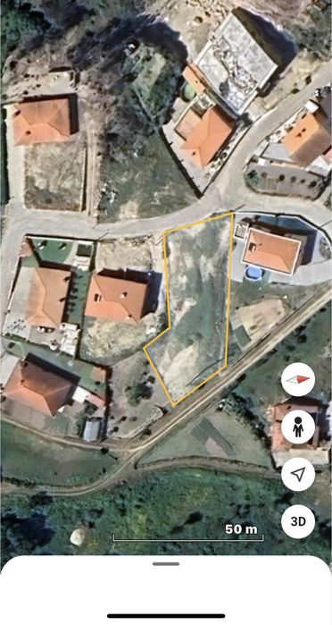 Terreno com viabilidade de construção