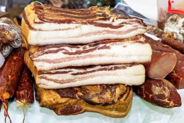 Закарпатське копчене домашнє сало