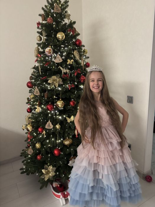 Сукня пишна р.128