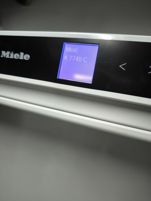 lodówka Miele K 7748 C do zabudowy z zamrażarką