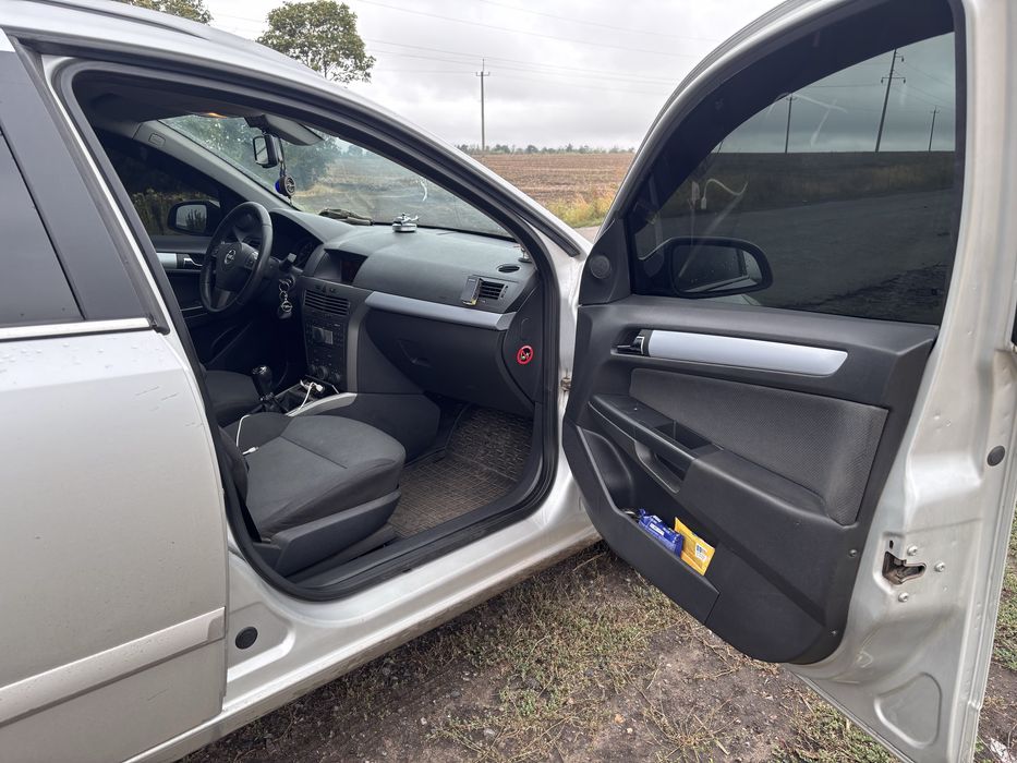 Opel Astra H 1.9 tdi