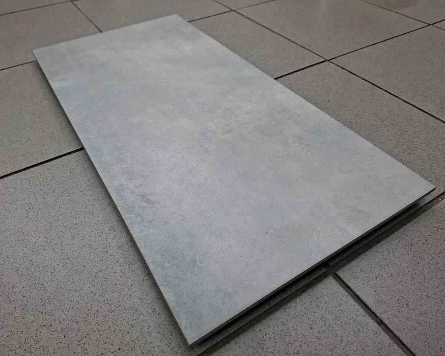 Gres podłogowy Medan Graphite 30x60 Gat II | INWESTYCYJNA | SZARA