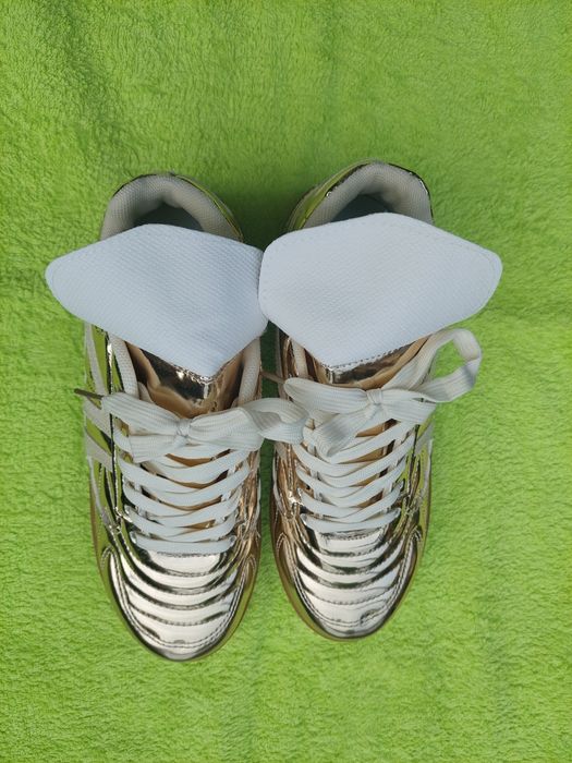 Sneakersy damskie z błyskiem
