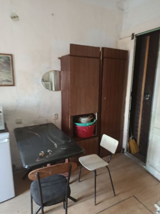 Сдаю 1к/кв 7 Слободская ,АГВ,колонка,палисадник 3000 грн.