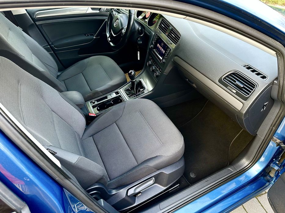 Śliczny Golf VII rok 2013 1,6 tdi /Zamiana tez/