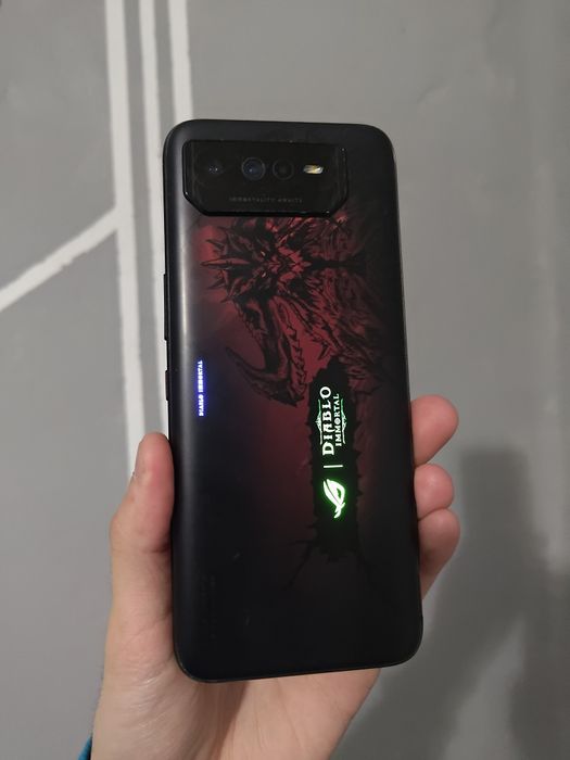 ASUS ROG Phone 6 Diablo Immortal Edition 16/512