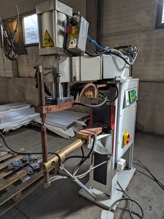 Zgrzewarka punktowa Tecna 8007D 80kVA