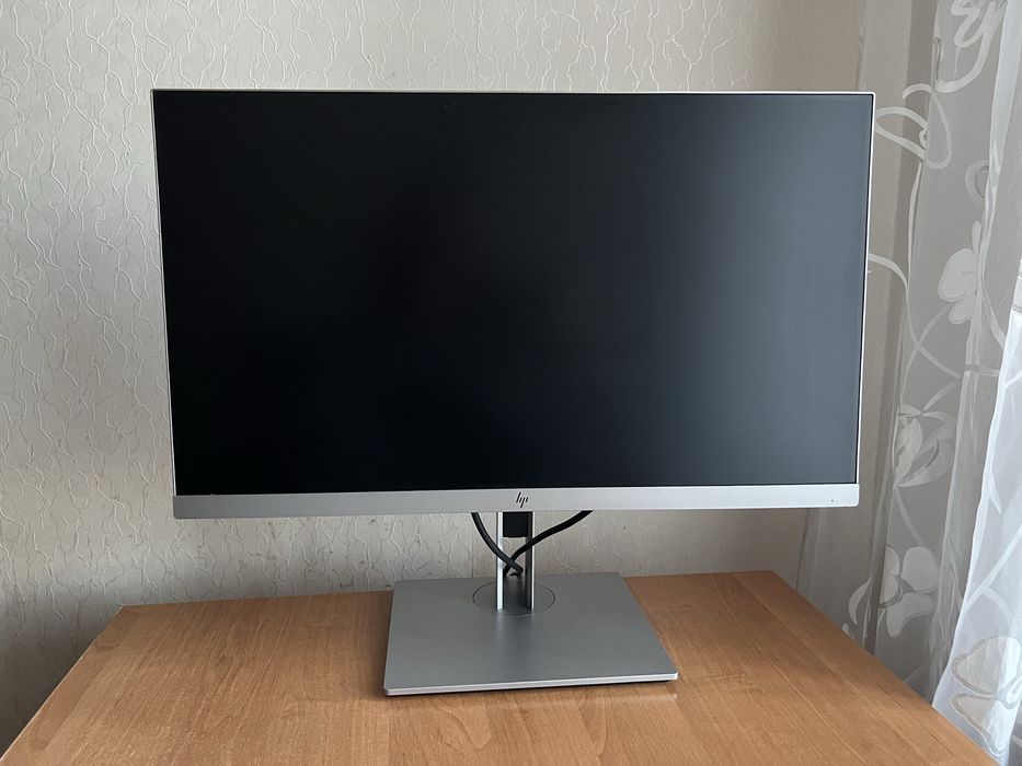 Безрамочный монитор HP, 24 дюйма, IPS-матрица