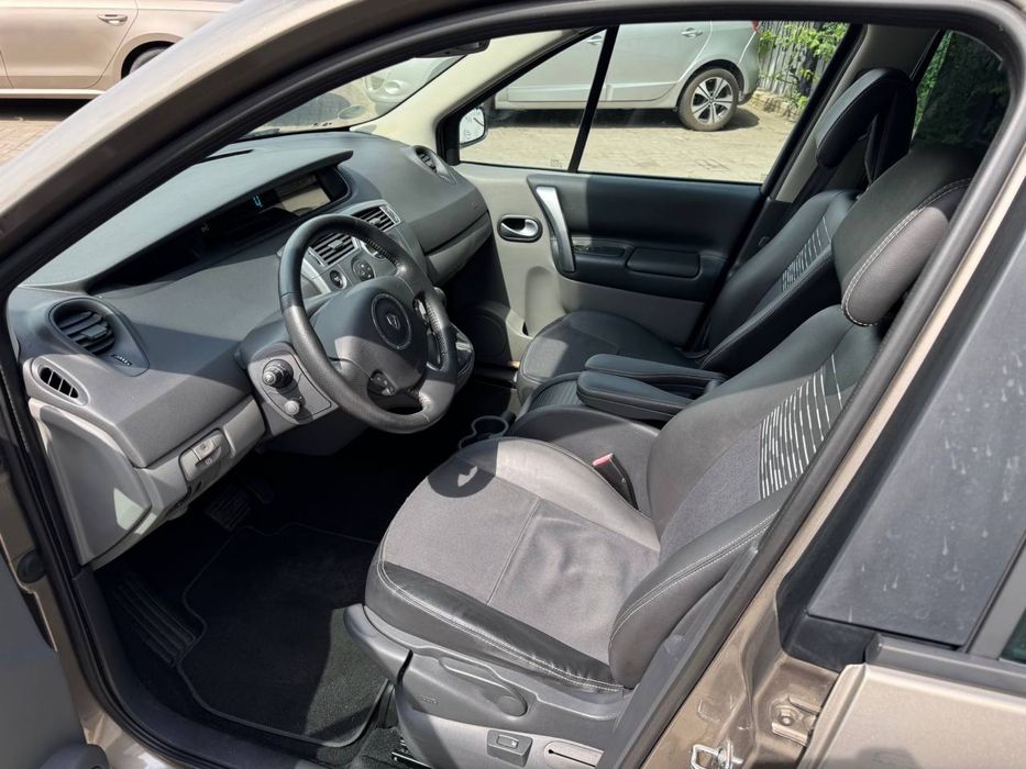 Продам Renault Scenic 2009г. 1.6 бензин, автомат. Обмен, Лизинг
