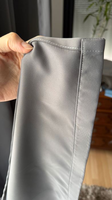 8 Cortinados IKEA Cinza Blackout 1,46 × 2,66 m + 2 Varões Pretos Duplos