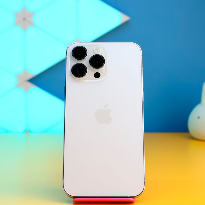 Смартфон Apple iPhone 14 Pro Max 256GB Silver (179825) Б/У З ГАРАНТІЄЮ