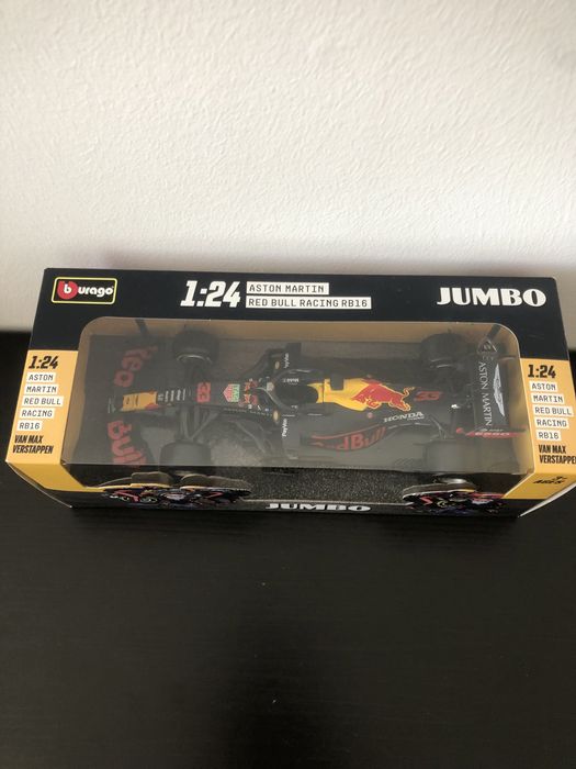 Коллекционная модель F1 Red Bull Max Verstappen Jumbo 1:24 Bburago