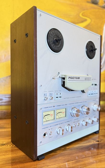 Магнітофон Ростов 105 С-1