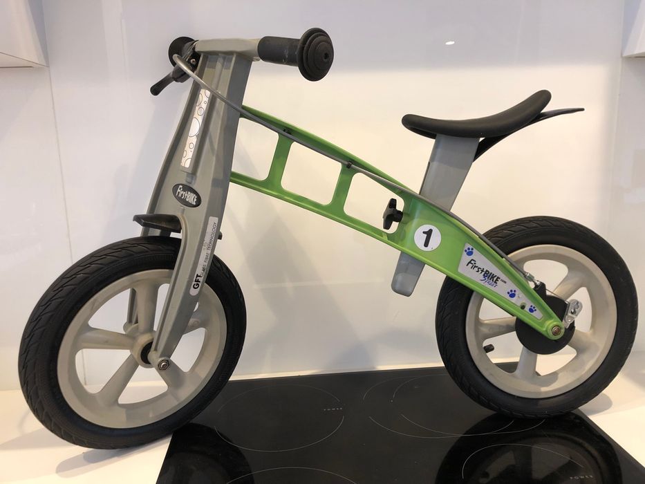 Dziecięcy rowerek biegowy FirstBike