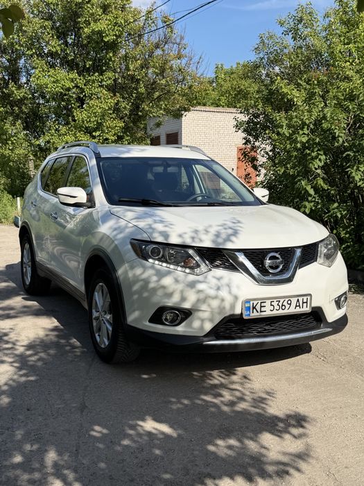 Продам Nissan Rogue 2016
