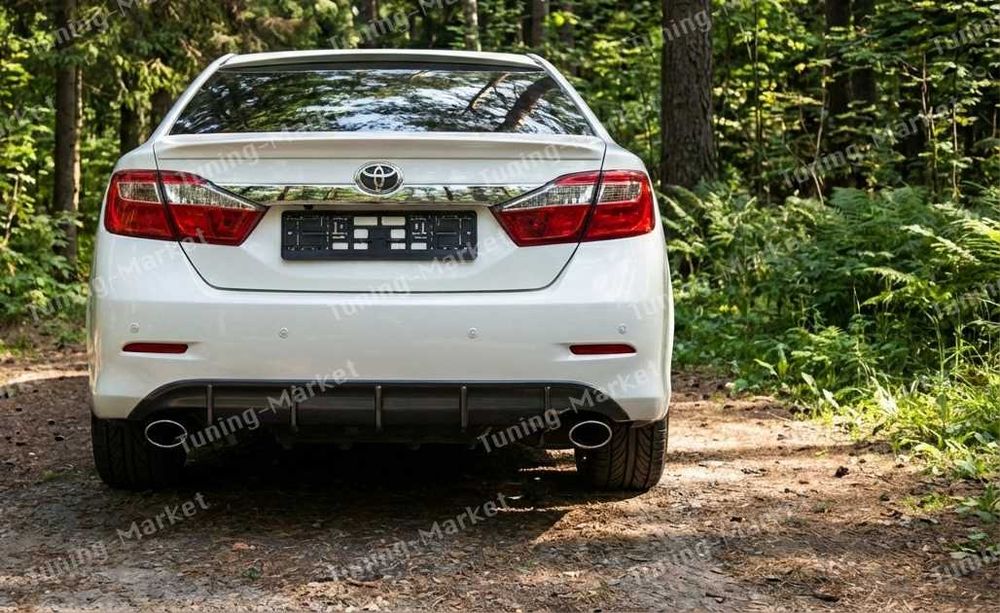 Накладка на задний бампер Диффузор Toyota Camry 50 EU USA