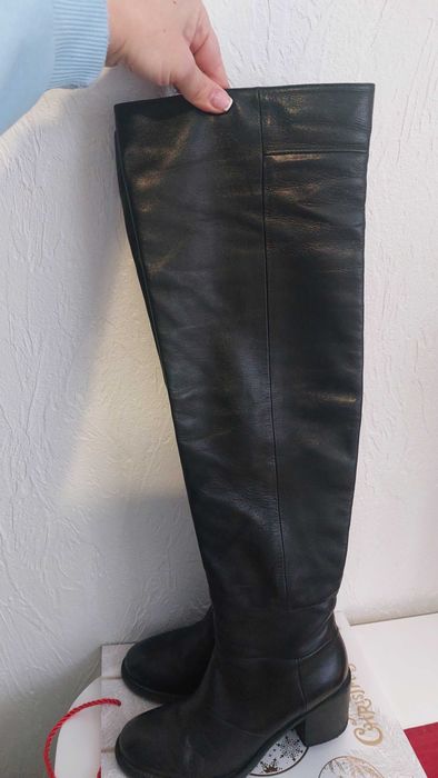 Чоботи,бренд,натуральна шкіра 37,5