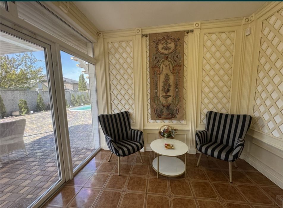 Продам Гостевой Загородный Дом/Мини отель "Villa Orera".  Елизаветовка