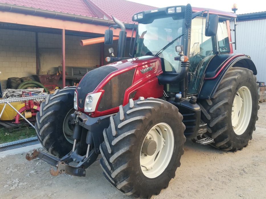 Valtra N123 137KM BRUTTO Valmet  pełzaki 50km/h jak N124,N121,T163,T13