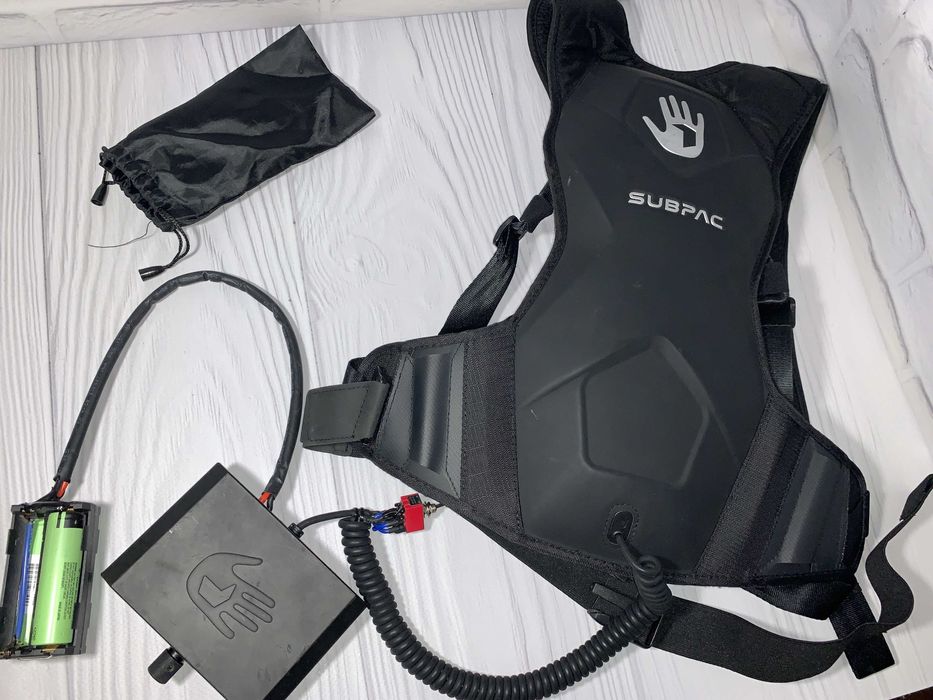 Subpac m2 (обмен/продажа) саббуфер для тіла
