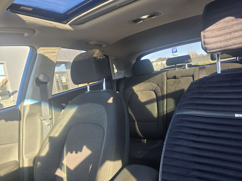 Hyundai Kona електро 64 kw