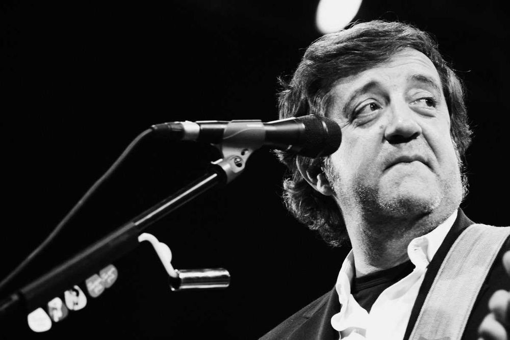 RUI VELOSO - O Concerto Acústico (inc Entrevista e Making Of)