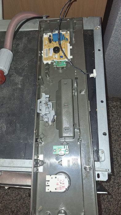 Máquina lavar loiça Ariston, para peças