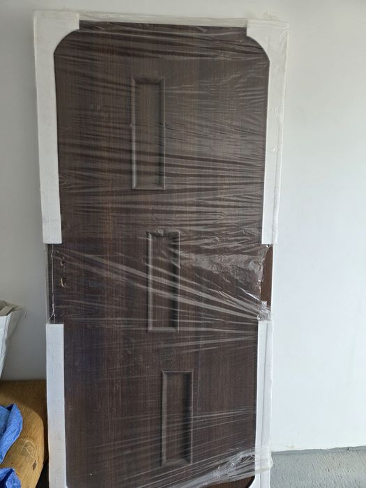 Drzwi 90cm prawe 80cm lewe bezprzylgowe.