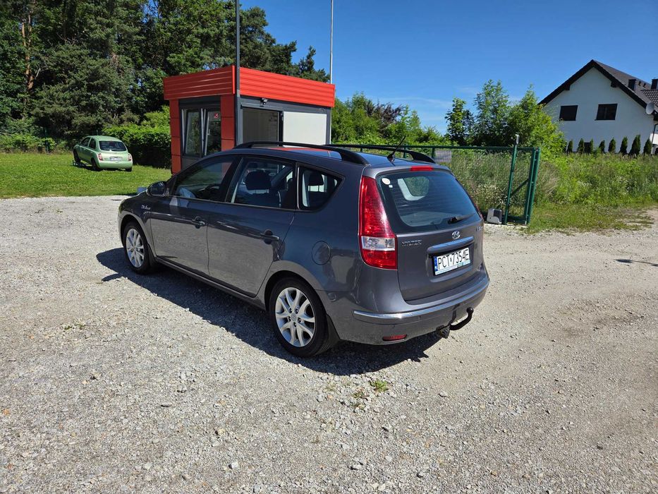Hyundai I 30 1,4 Blue Drive LIFT Alus Hak 2010 rok Zamiana