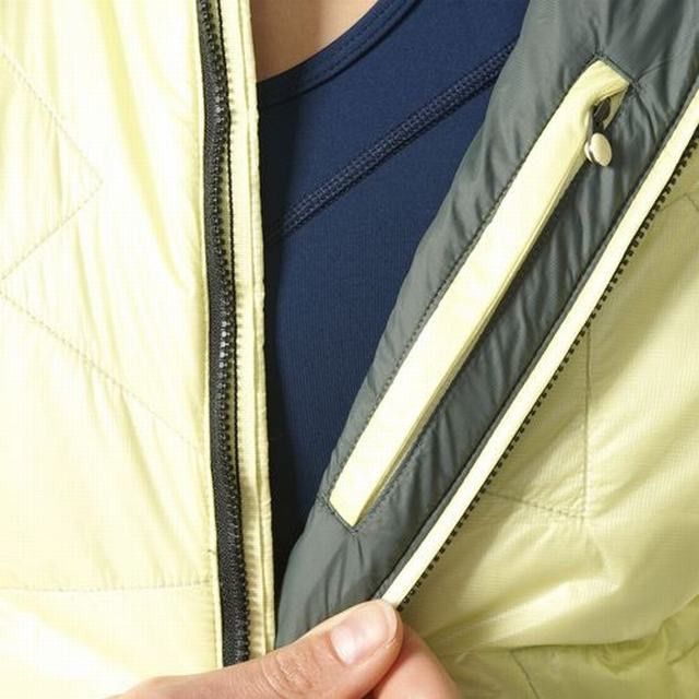 Спортина  куртка adidas Terrex