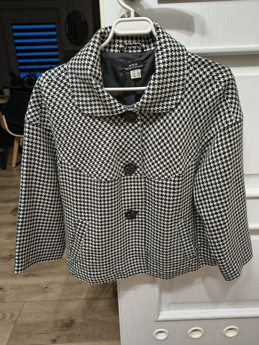 Krótki żakiet pepitka rozmiar 44 z dodatkiem wełny