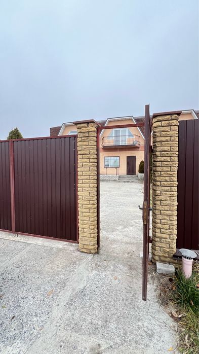 Продам дом таунхаус с ремонтом в АНД районе