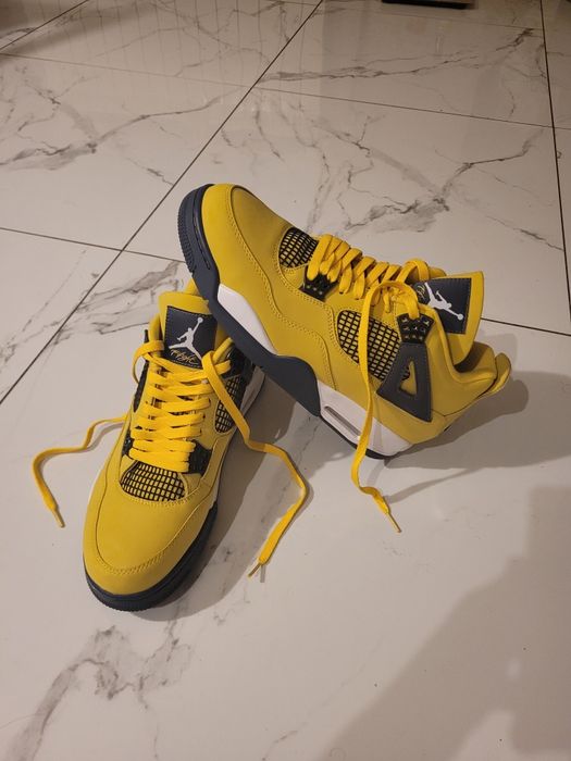 Buty Jordan 4 Retro Lightning