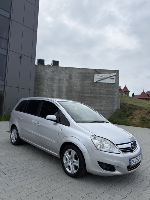 Opel Zafira 2010