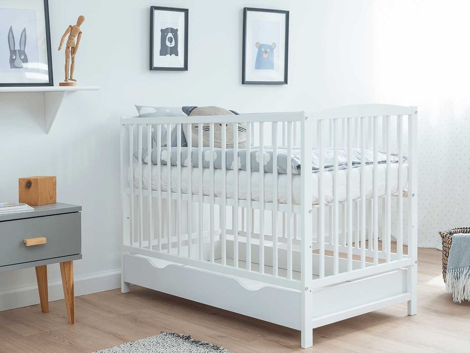 Meble Magnat Łóżeczko dziecięce sosnowe 60x120 Baby Classic białe