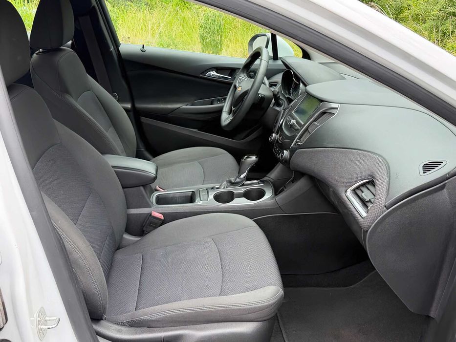 Chevrolet Cruze LT      2017