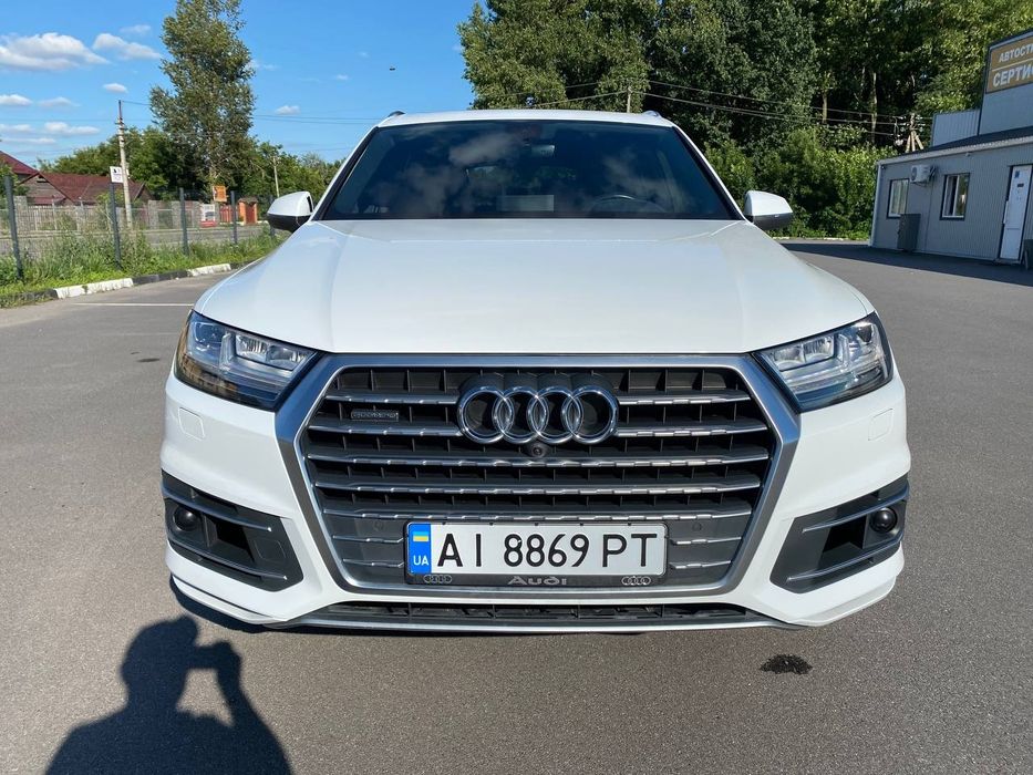 Aydi Q7 4m 2016 рік.