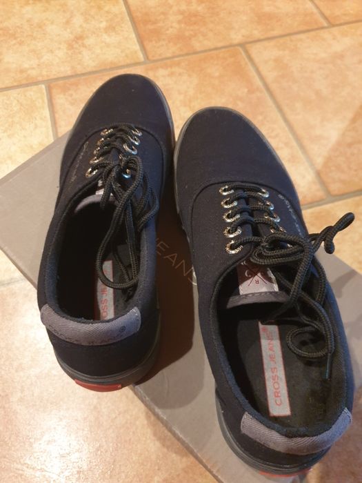 Trampki 41 cross jak nowe