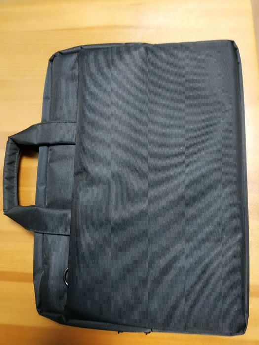 Fujitsu Lifebook E558 15.6 IPS i5 7200U 8GB SSD256
