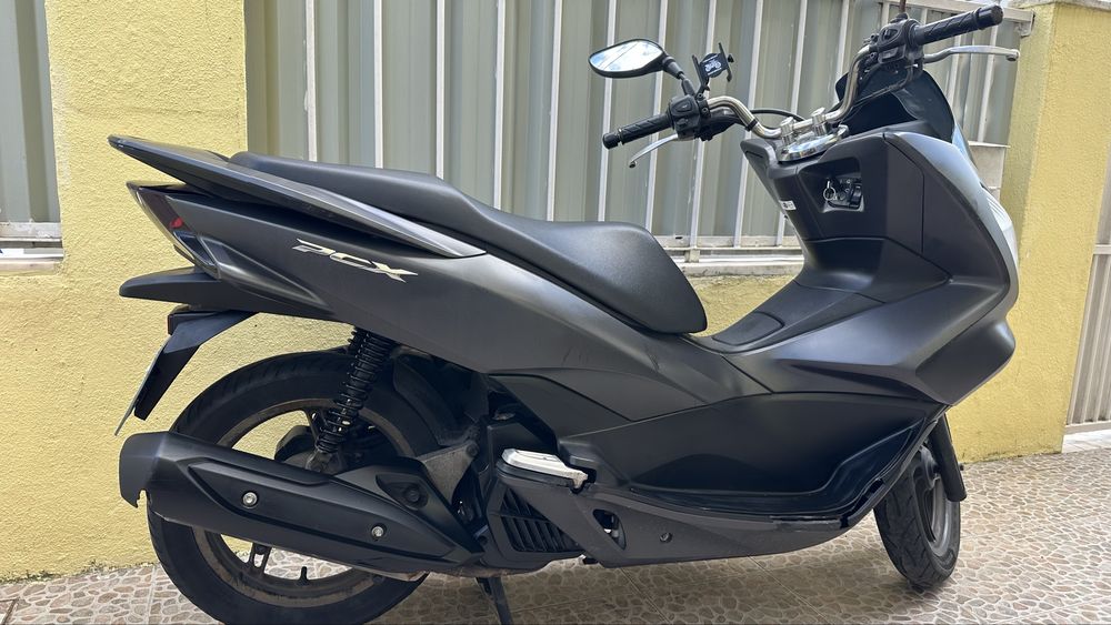 Honda pcx 73000 klms 2016