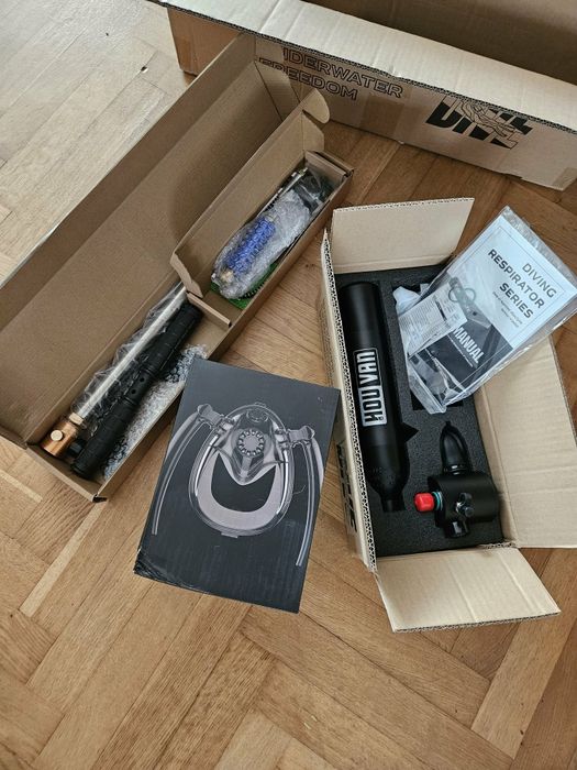Butla nurkowa HOUVAN S300 Mini 0,5L z rurką, maską pełnotwarzową i pompką ręczną