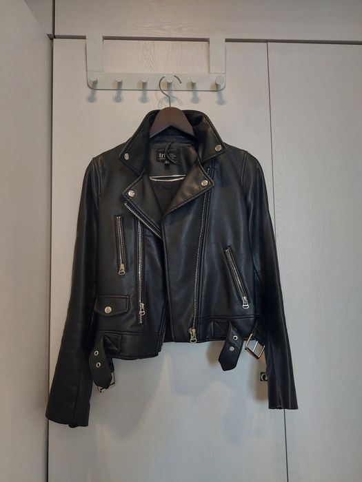 Skórzana kurtka czarna ZARA w rockowym stylu