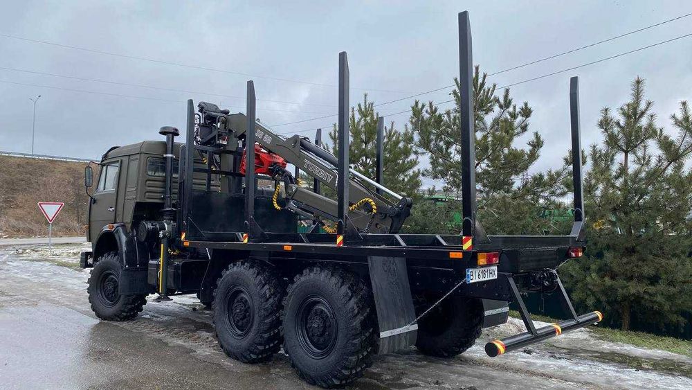 КАМАЗ 4310, лісовоз із маніпулятором
