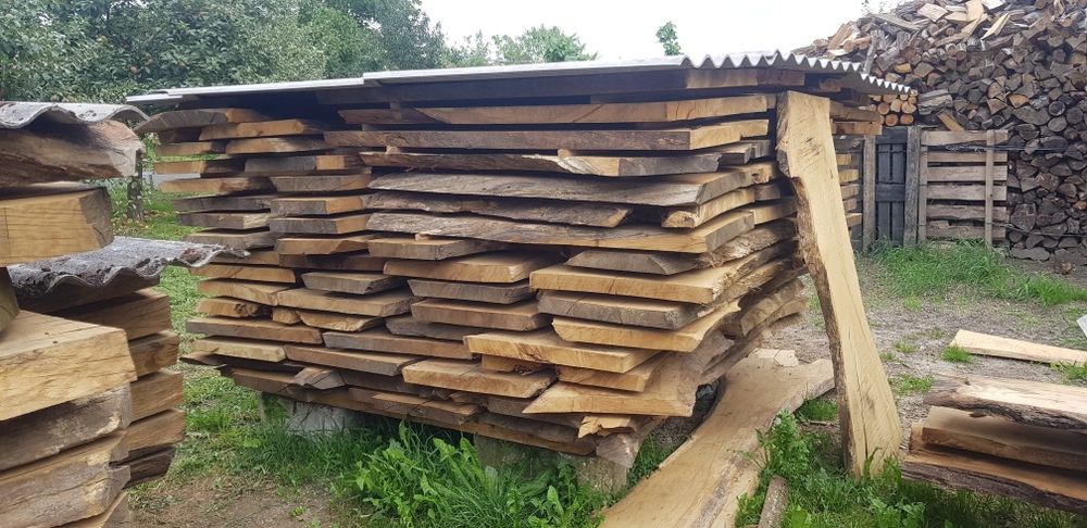 Sprzedam dębowe bale .  10 cm.. SUCHE SEZONOWAE.