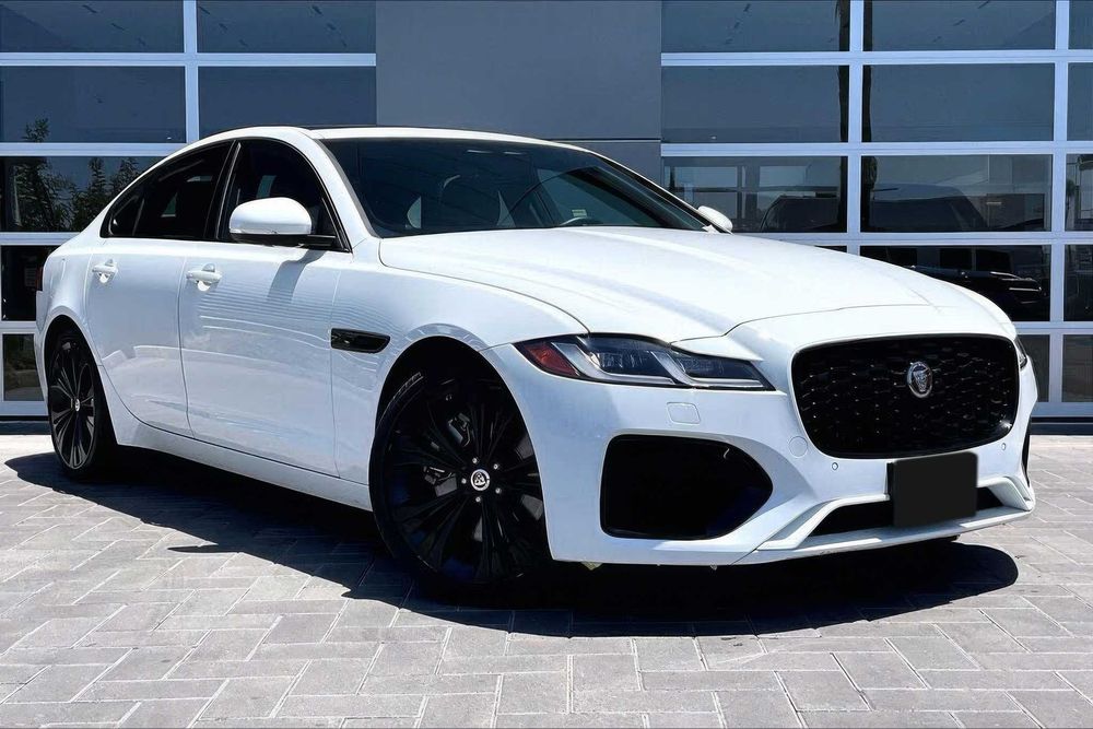 Jaguar Xf      2022
