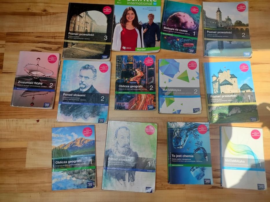 Podręcznik do 1,2,3 klasy technikum lub liceum