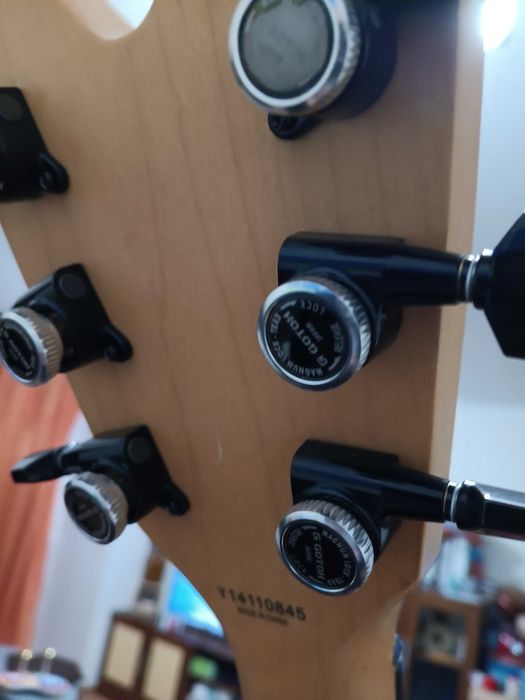 Guitarra Dean MLX
