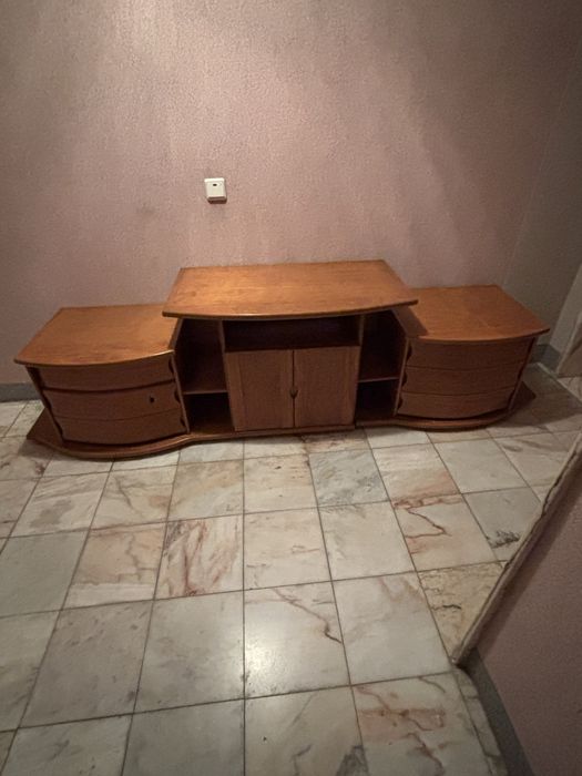 Movel de sala com suporte para televisao