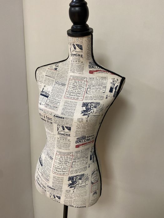 Manequim para loja mulher